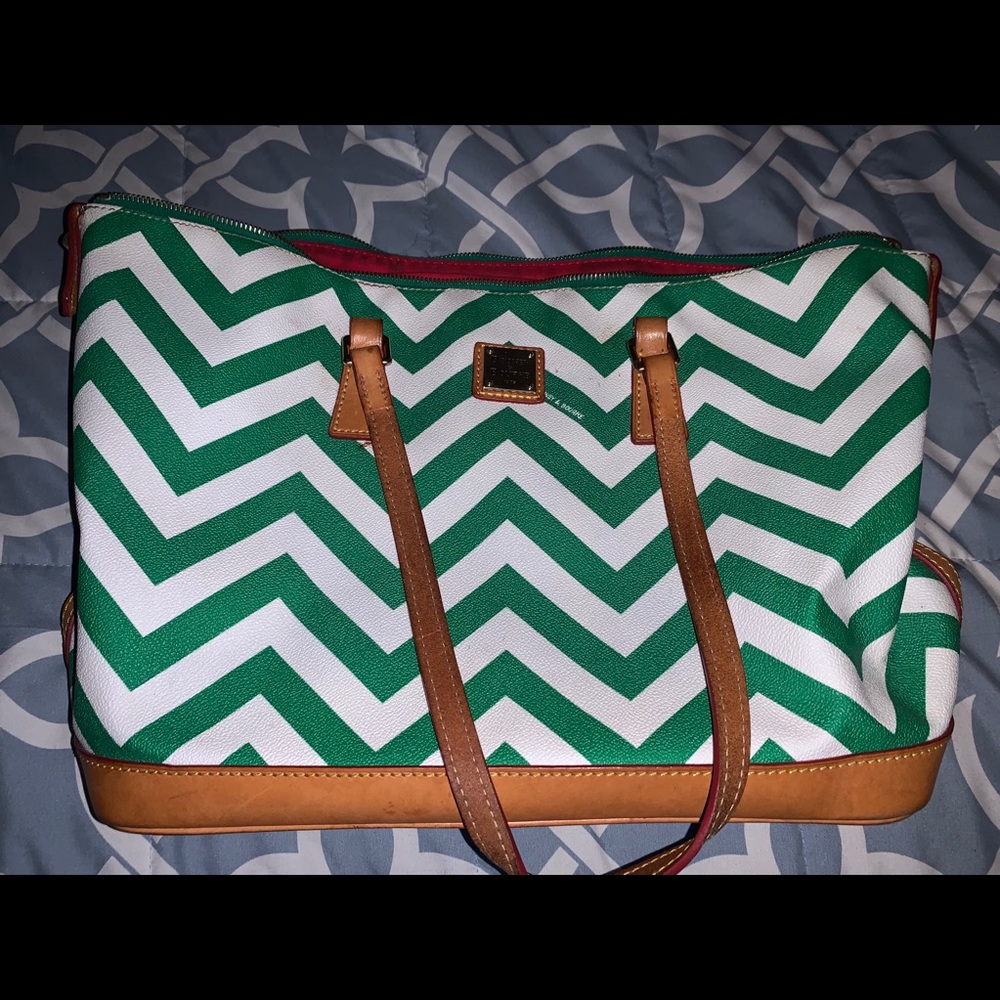 Dooney & Bourke shoulder bag -